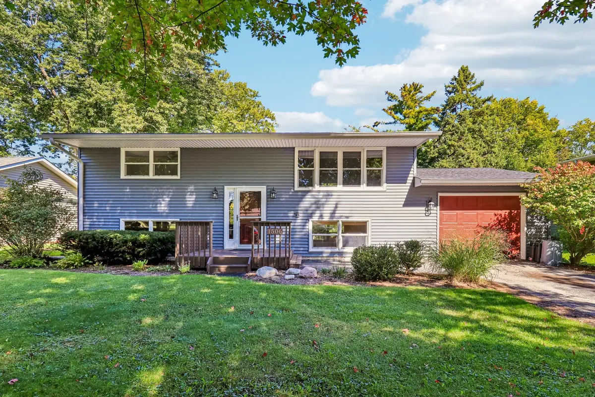 1506 Jewel Avenue, Saint Charles, IL 60174 - #1