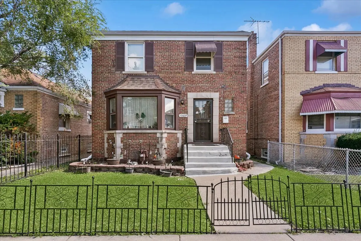 10609 S Indiana Avenue, Chicago, IL 60628 - #1