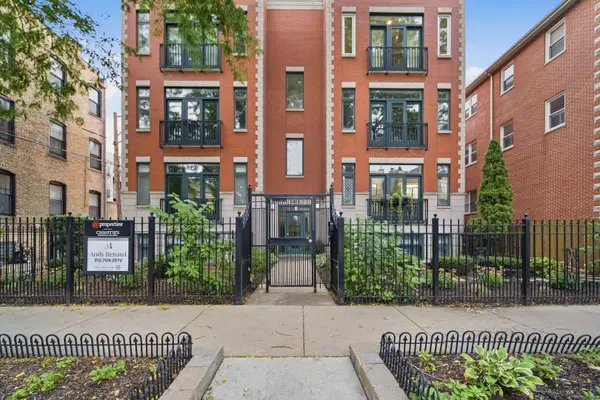 Address Withheld By Seller, Chicago, IL 60613