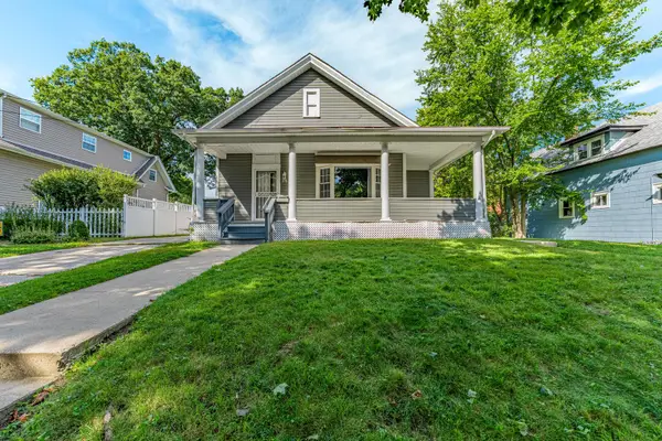 2520 Walnut Street, Blue Island, IL 60406