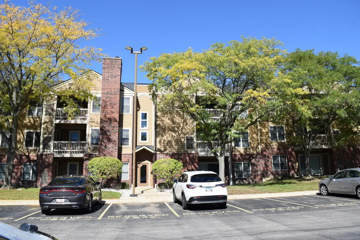 211 Glengarry Drive #205, Bloomingdale, IL 60108 - #1