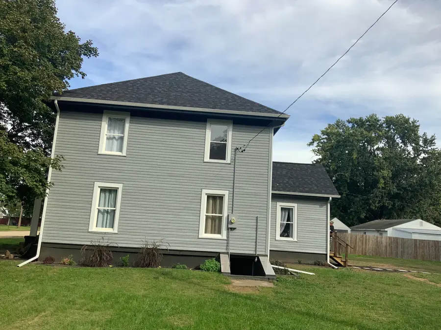309 W Commercial Street, Neponset, IL 61345 - #3