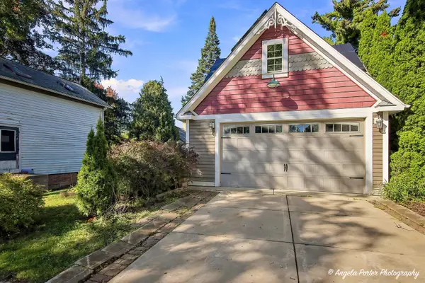 203 N Plum Grove Road, Palatine, IL 60067