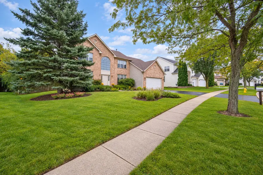 37103 N Bonnie Brae Road, Lake Villa, IL 60046 - #2