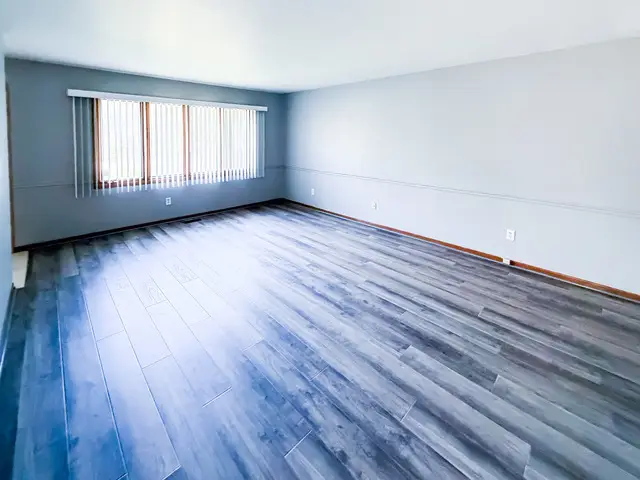 1807 Joanna Avenue, Zion, IL 60099 - #2