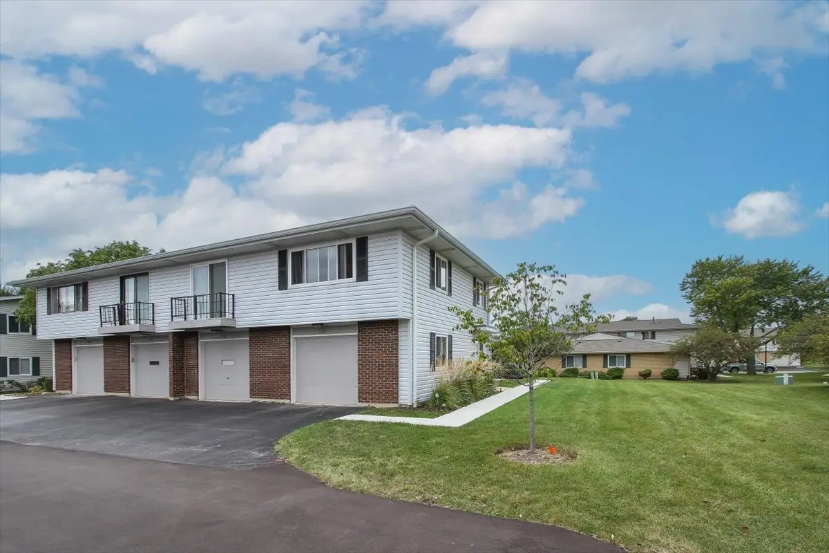 204 Shattuck Court #204, Schaumburg, IL 60194 - #1