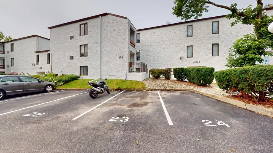 334 W Miner Street #3B, Arlington Heights, IL 60005 - #2