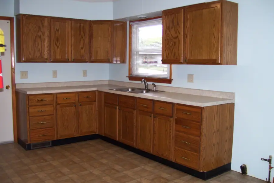 400 S Sangamon Street, Bement, IL 61813 - #3