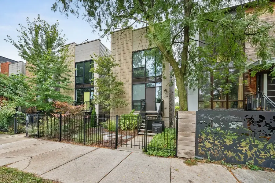 1734 N Humboldt Boulevard, Chicago, IL 60647 - #2