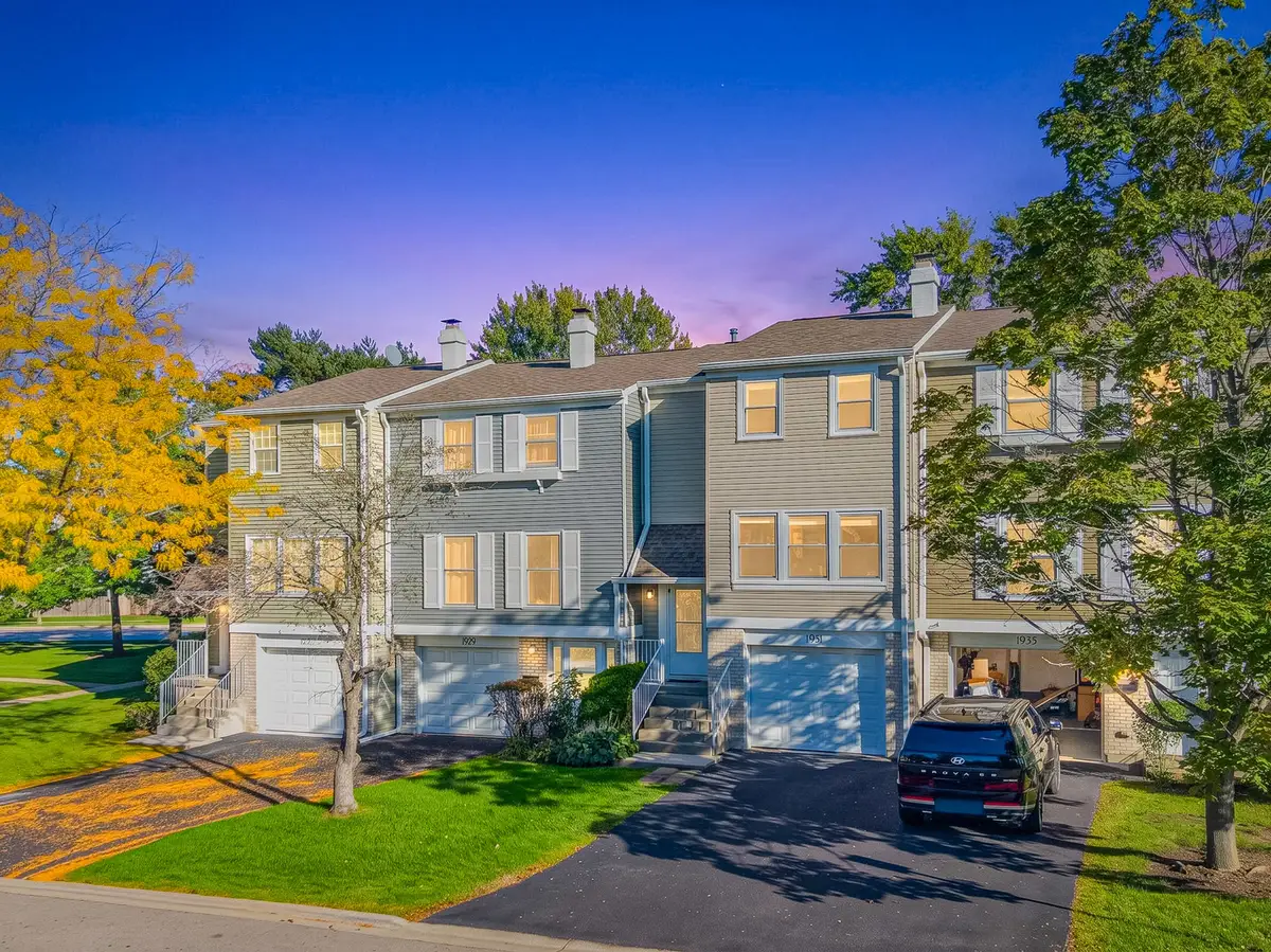 1931 Farnham Court, Schaumburg, IL 60194 - #1