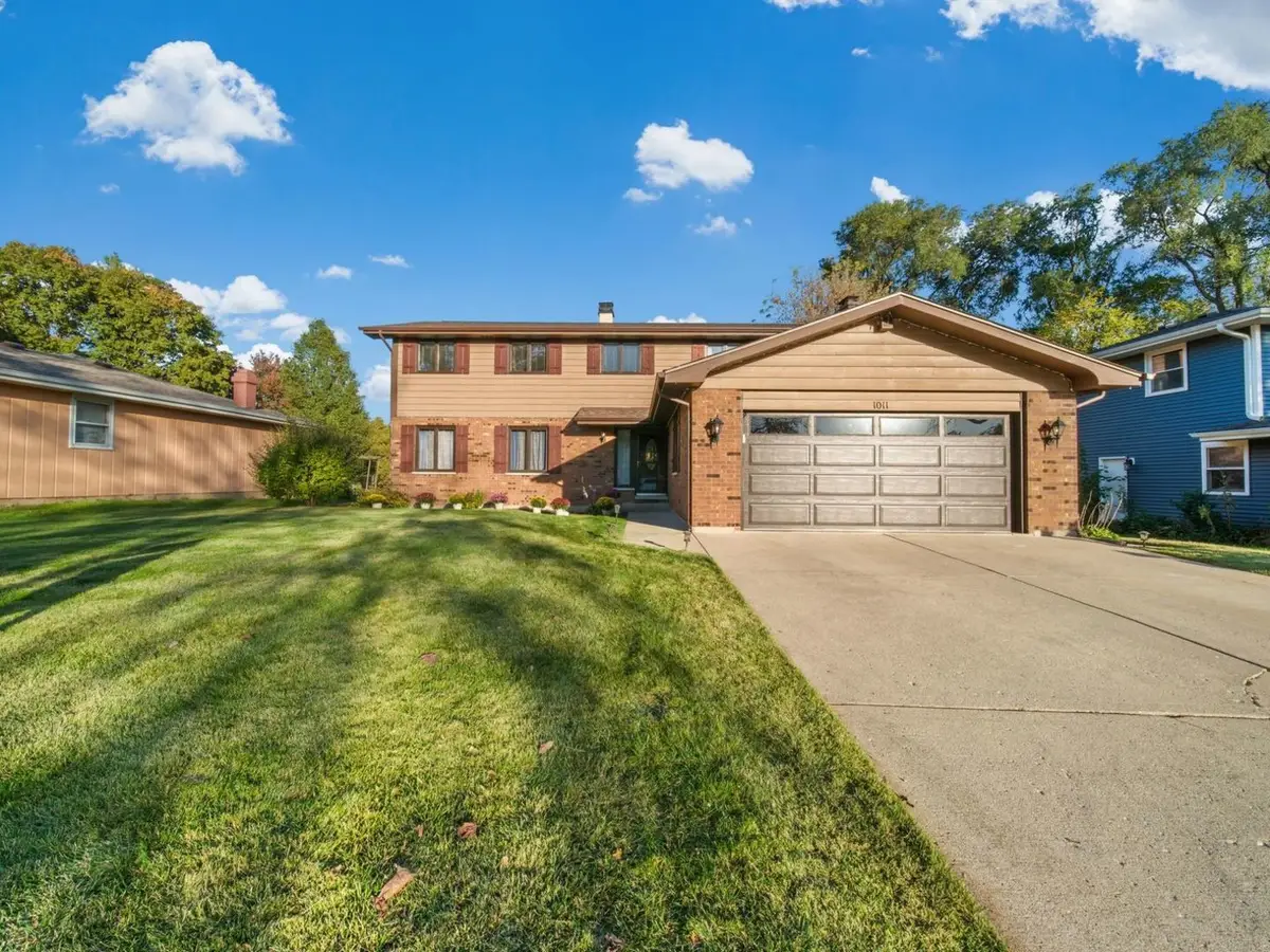 1011 Iroquois Drive, Elgin, IL 60123 - #1