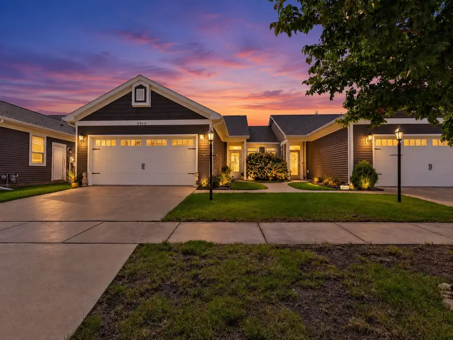 3013 E Stillwater Landing #3013, Urbana, IL 61802 - #3