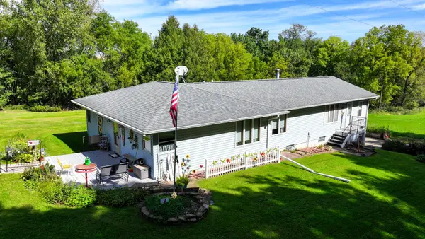 4616 110th Street, Sabula, IA 52070