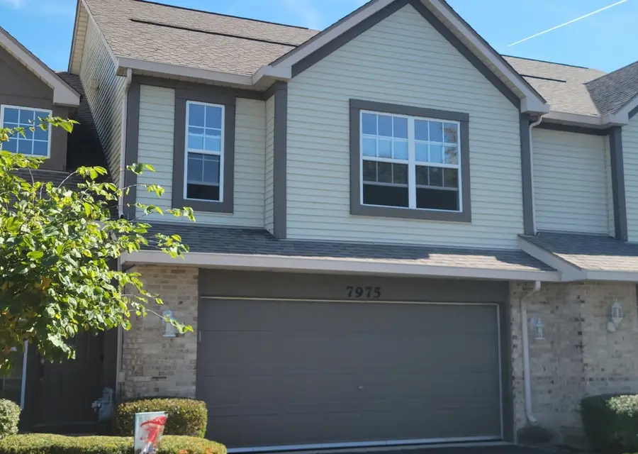 7975 Hedgewood Drive #7975, Darien, IL 60561 - #2