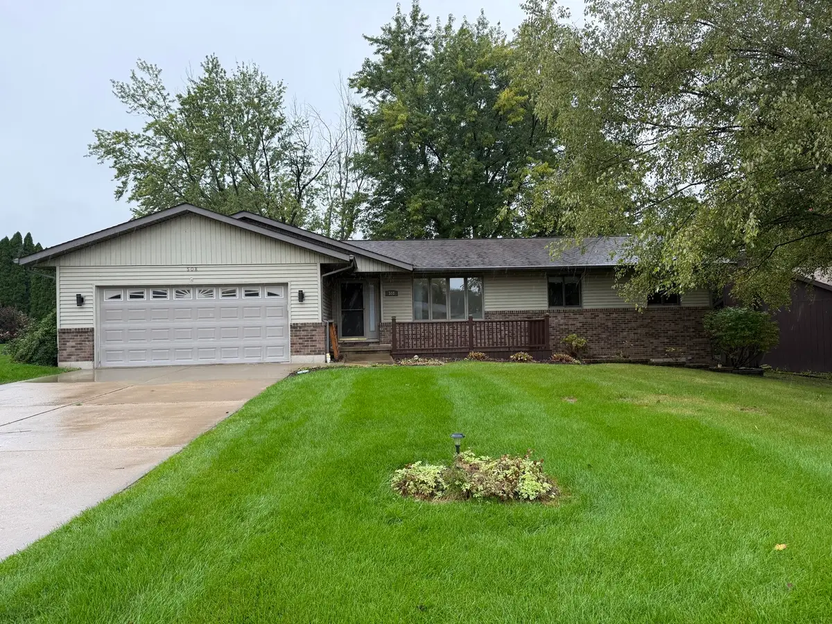 508 Winchester Drive, Freeport, IL 61032 - #1