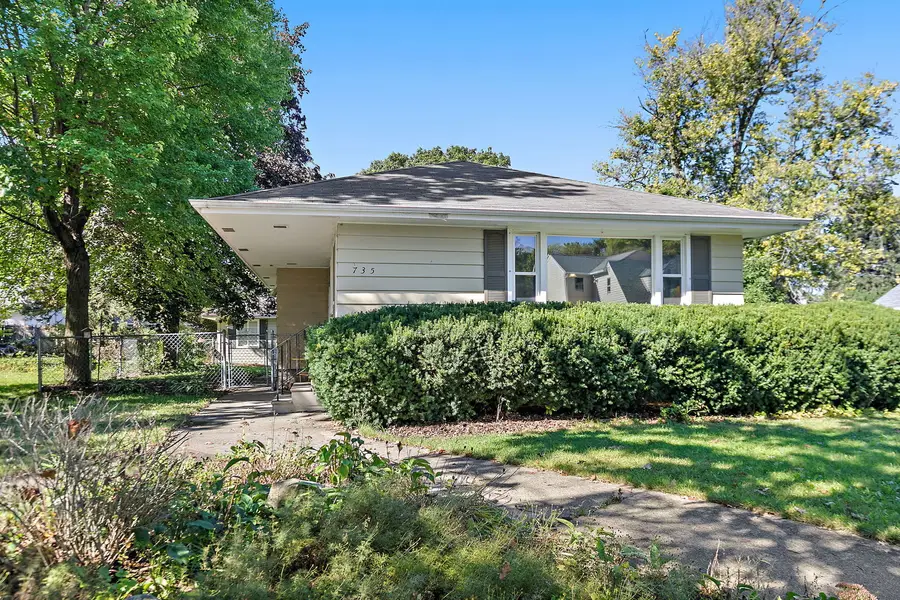 735 Ellwood Avenue, Dekalb, IL 60115 - #3