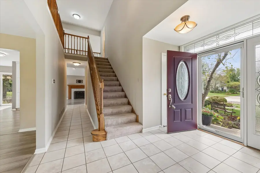 860 Saugatuck Trail, Vernon Hills, IL 60061 - #2