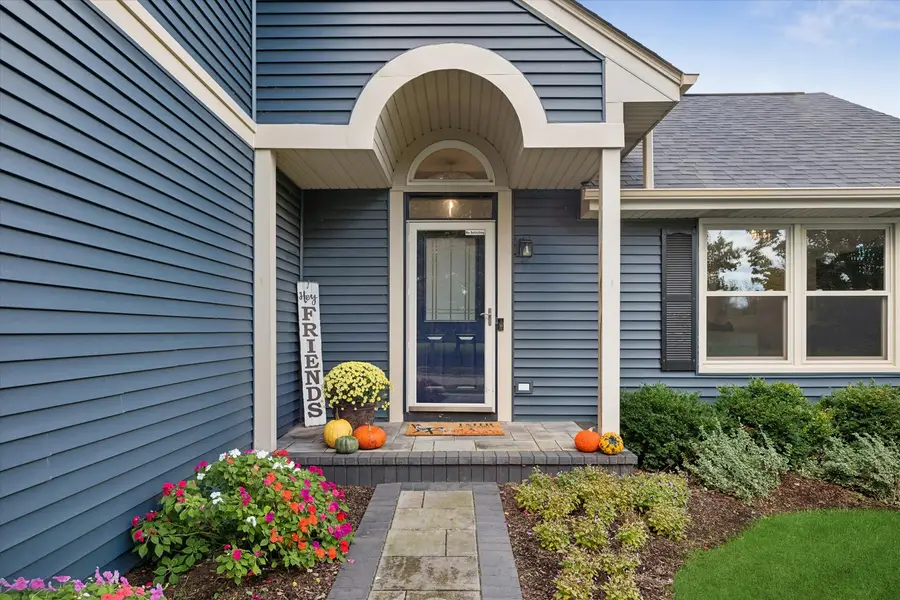 197 Sheffield Lane, Vernon Hills, IL 60061 - #2