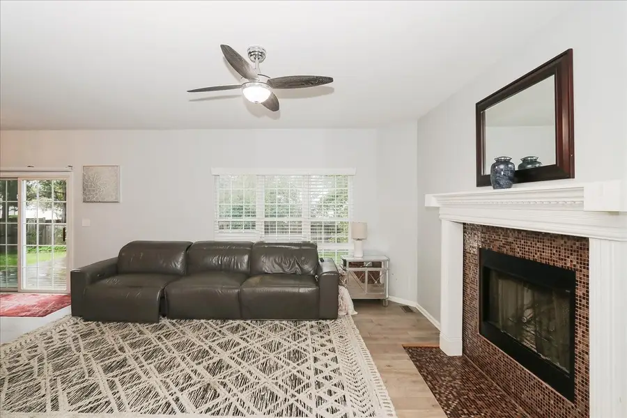 2 Terrace Lane, Lake Zurich, IL 60047 - #2