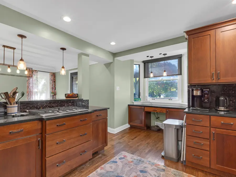 Address Withheld By Seller, Chicago, IL 60655 - #3