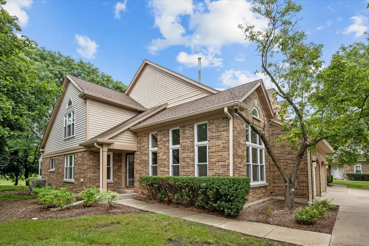 352 Satinwood Court N, Buffalo Grove, IL 60089 - #1