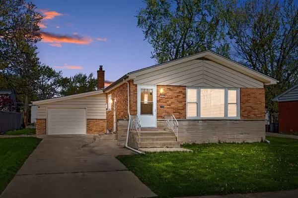 316 N Arquilla Drive, Chicago Heights, IL 60411