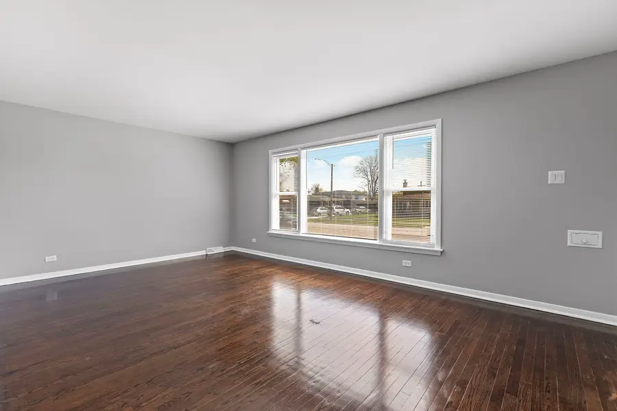 316 N Arquilla Drive, Chicago Heights, IL 60411 - #3