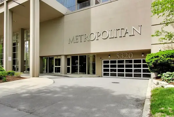 5320 N Sheridan Road #C5, Chicago, IL 60640