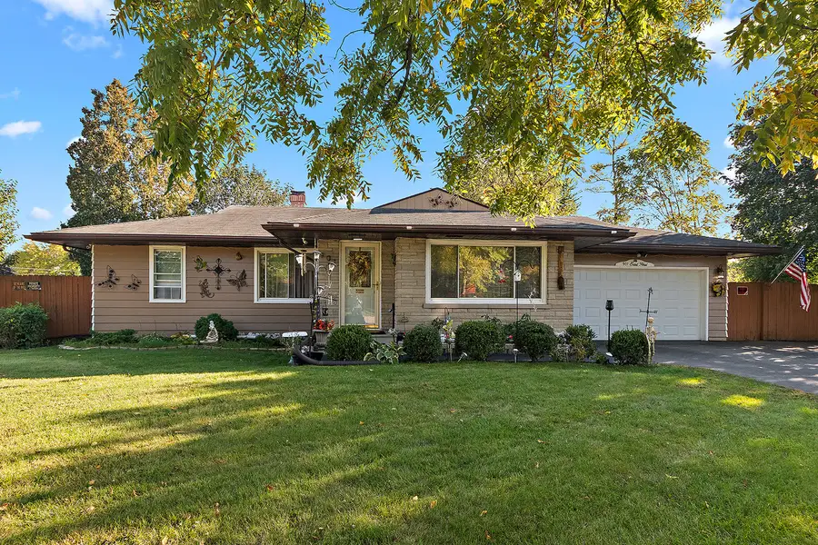 901 E 1st Street, Lockport, IL 60441 - #2