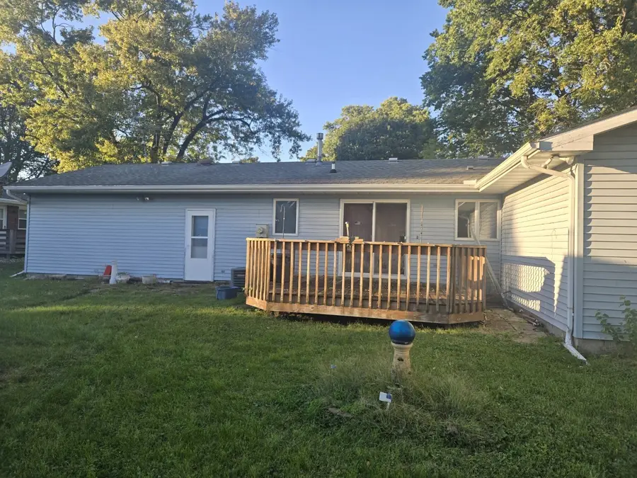 209 W North Street, McLean, IL 61754 - #2