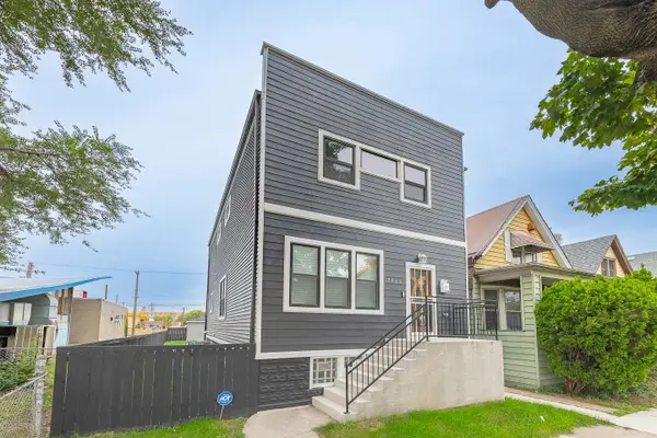 7846 S Saint Lawrence Avenue, Chicago, IL 60619