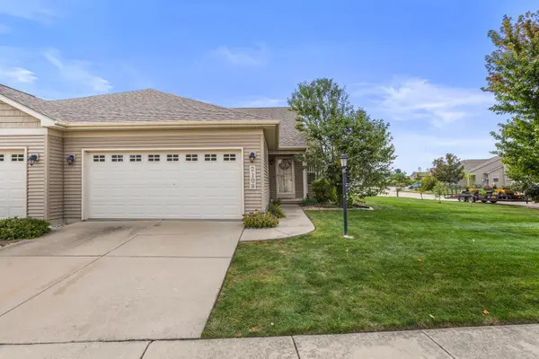 2108 S Stonebrooke Court, Urbana, IL 61802