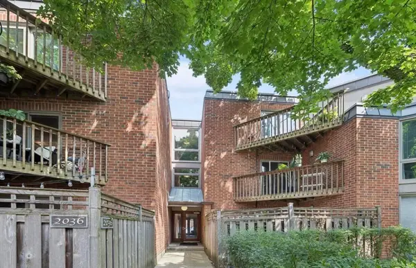 2036 N Larrabee Street #8106, Chicago, IL 60614