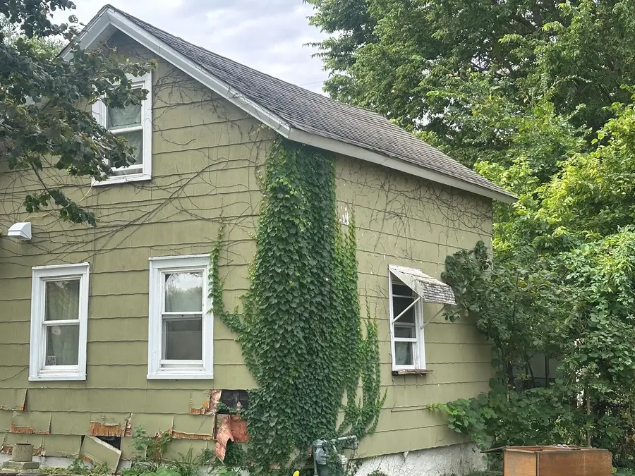 225 N West Avenue, Kankakee, IL 60901 - #3