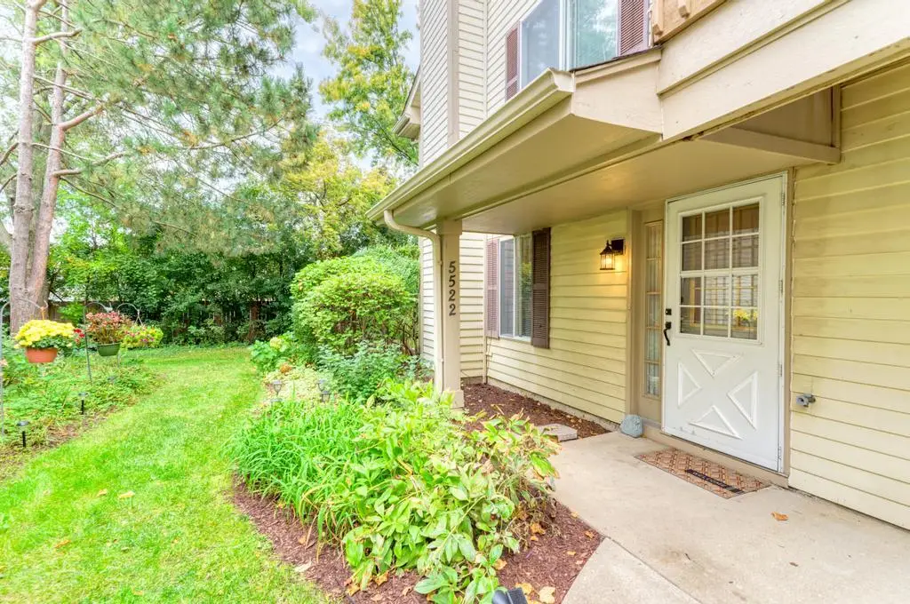 5522 Barclay Court, Clarendon Hills, IL 60514 - #1