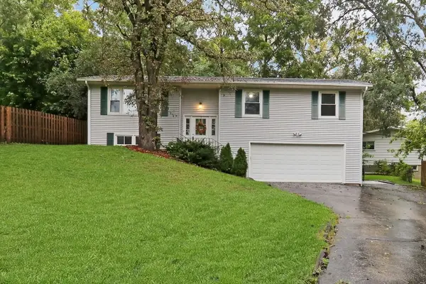 35063 N Sheridan Drive, Ingleside, IL 60041