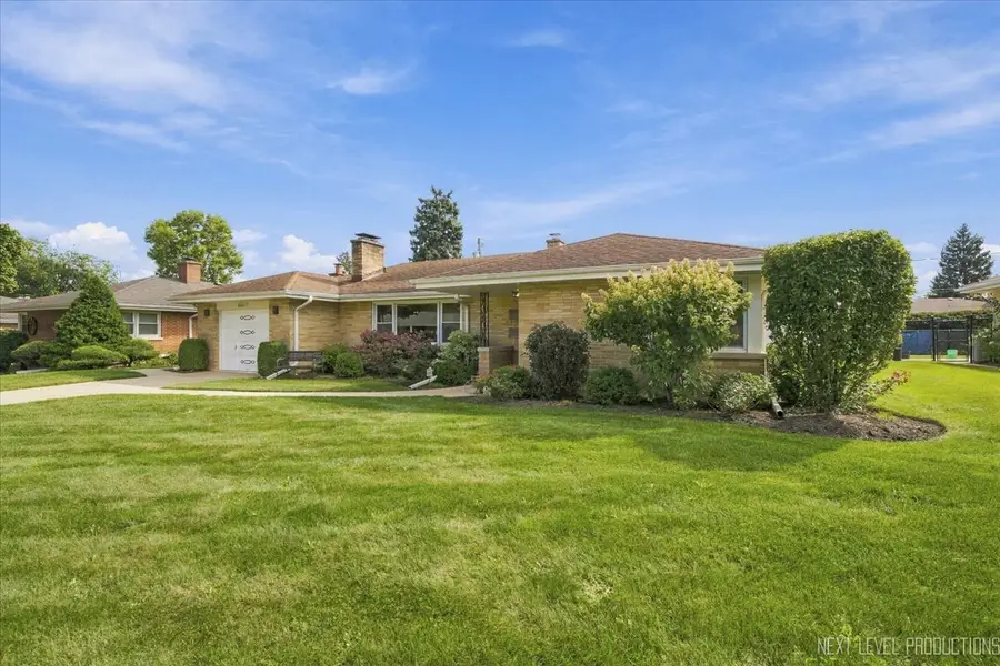 6447 Eldorado Drive, Morton Grove, IL 60053 - #2
