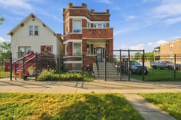 Address Withheld By Seller, Chicago, IL 60624