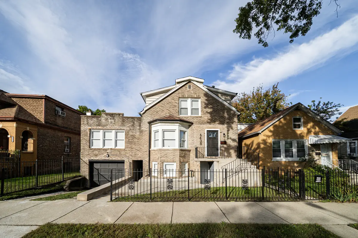 6438 S Saint Lawrence Avenue, Chicago, IL 60637 - #1