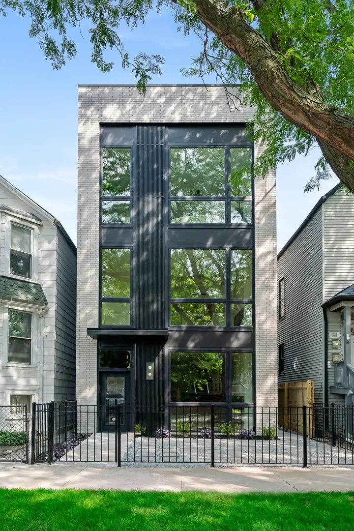 3329 N Whipple Street #1, Chicago, IL 60618 - #1