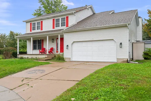 4843 Kynnelworth Drive, Bettendorf, IA 52722
