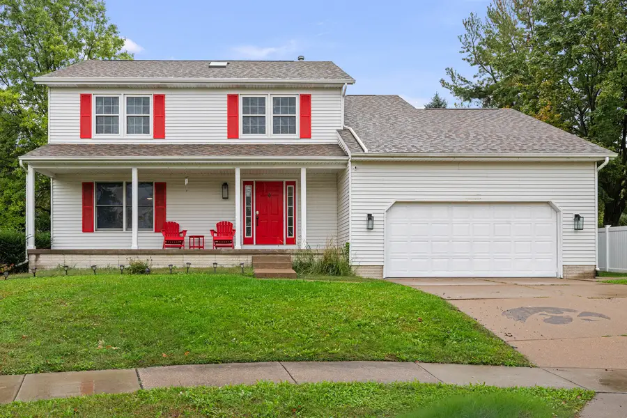 4843 Kynnelworth Drive, Bettendorf, IA 52722 - #3