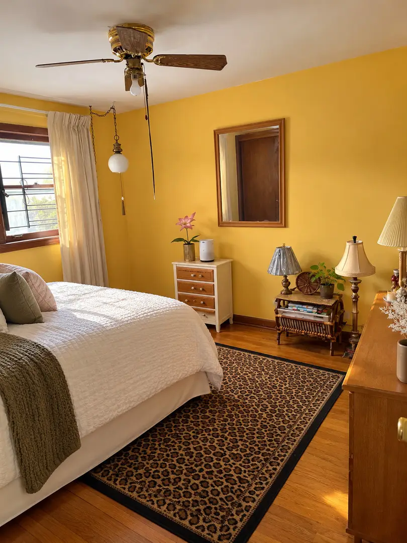 9146 S Woodlawn Avenue, Chicago, IL 60619 - #3