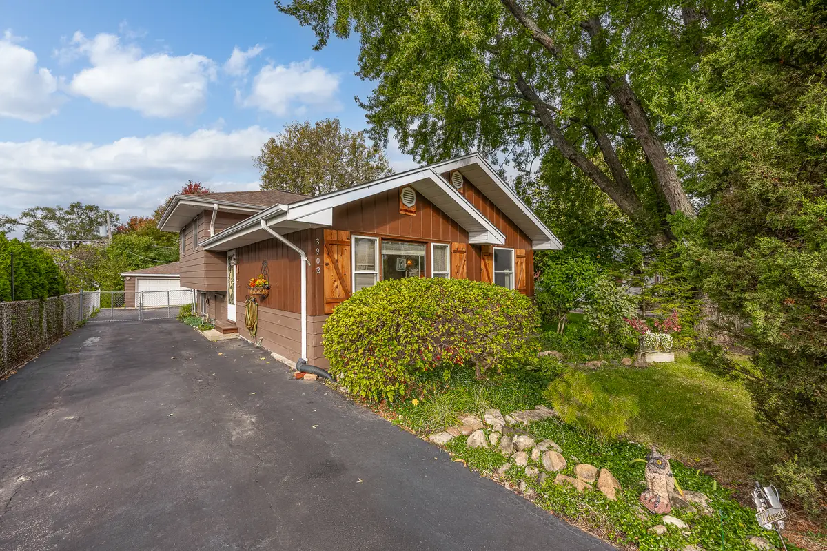 3902 N Adams Street, Westmont, IL 60559 - #1