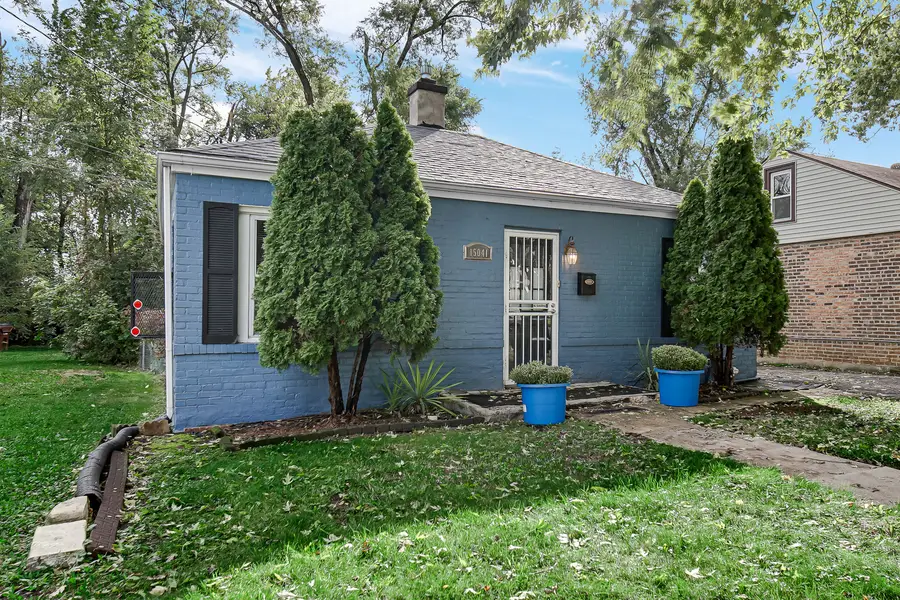 15041 Riverside Drive, South Holland, IL 60473 - #2
