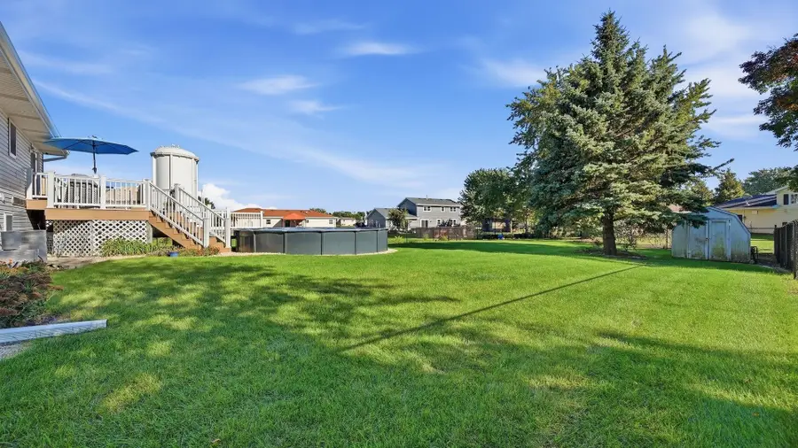 717 Lake Court, New Lenox, IL 60451 - #3