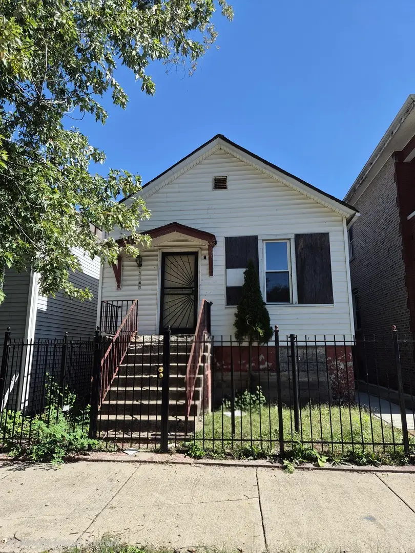 5247 S May Street, Chicago, IL 60609 - #1