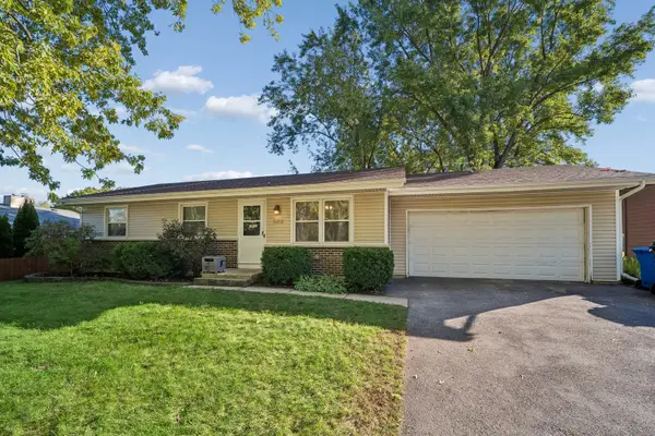 889 Kane Street, South Elgin, IL 60177