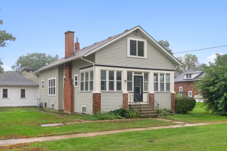 155 E Miller Avenue, Hinckley, IL 60520 - #2