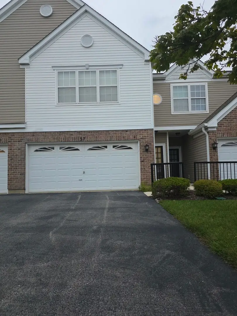 37 Arboretum Drive #1, Lombard, IL 60148 - #2